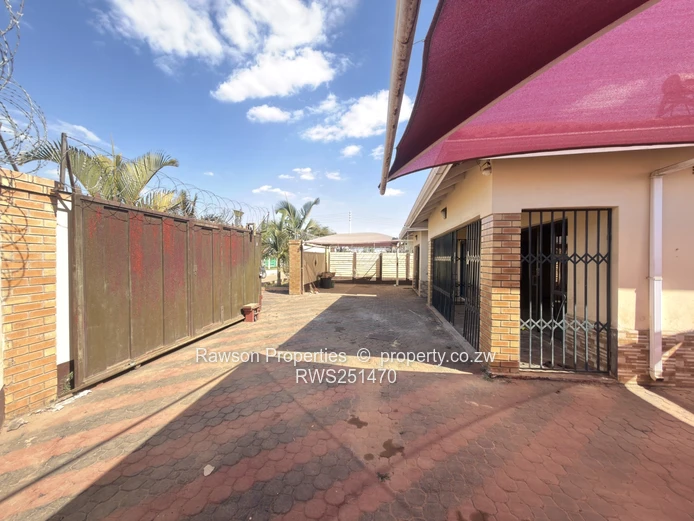 Kutandara Estate Family Home For sale (Sole Mandate)