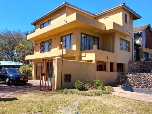 6 Bedroom Garden Flat