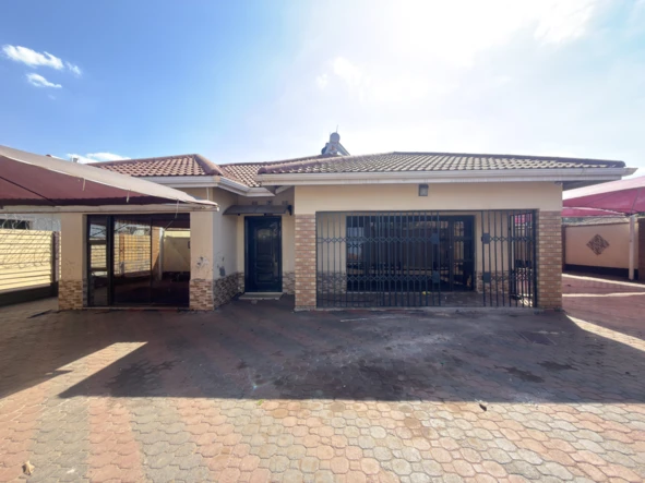 4 Bedroom House