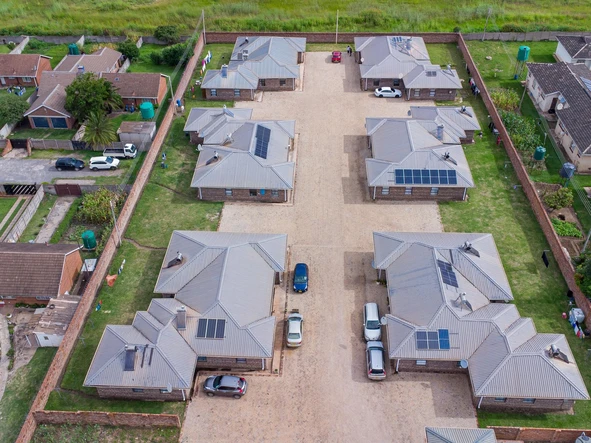 3 Bedroom Flat & Apartment