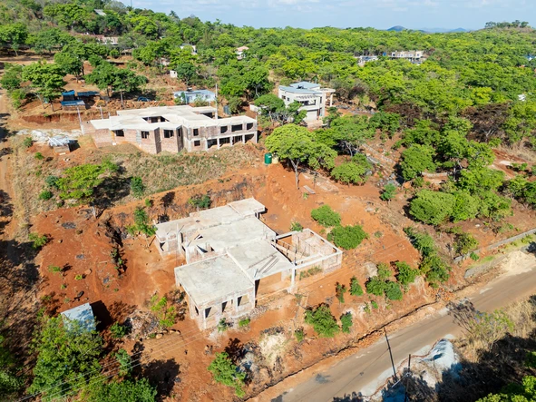 6 Bedroom House