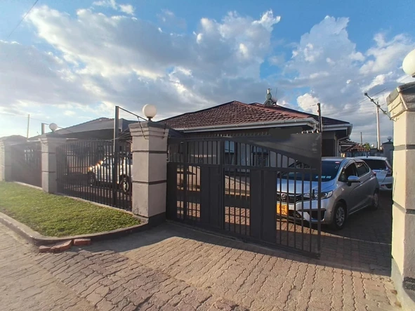 4 Bedroom House