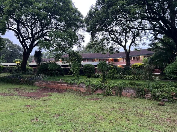 3 Bedroom Flat & Apartment