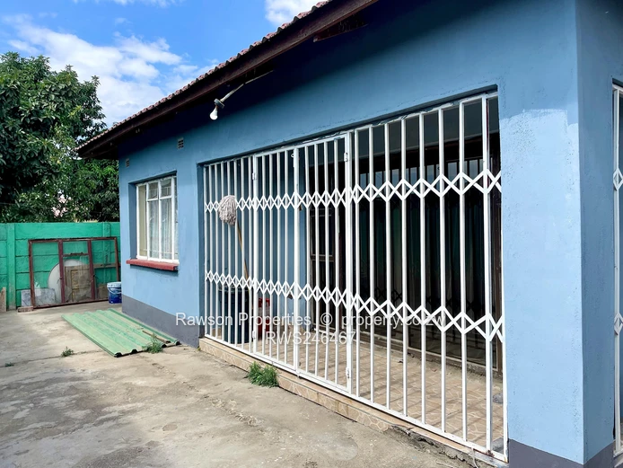 Superb opportunity in Glen Norah (Sole Mandate)