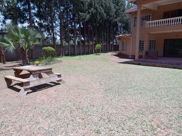 Chinhoyi new mzari  double story for sale 