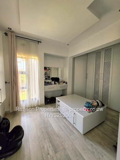 Highlands Golden Triangle Double Storey Forsale 