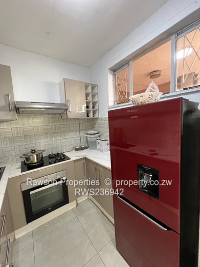 Eastlea  Cozy 2 Bedroom Flat Apartment For Sale (Sole Mandate)