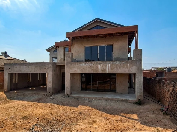 5 Bedroom House