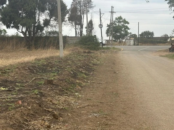 Commercial & Industrial Land