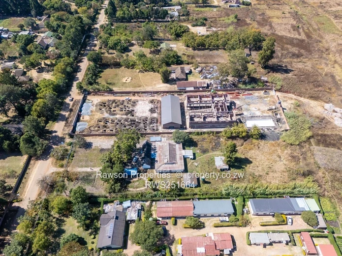 Marlborough: 4-Bed on 7,318 m² — Redevelopment Opportunity