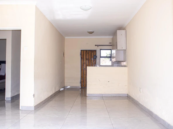 3 Bedroom Flat & Apartment