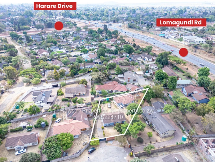 Bluffhill 2 houses on the same yard for sale (Sole Mandate)