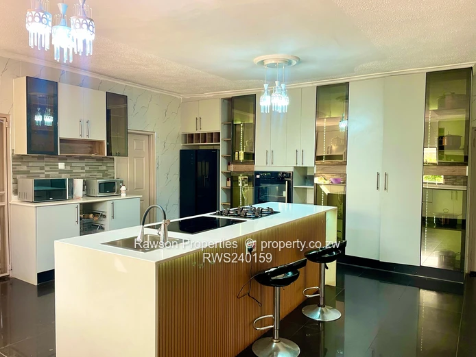 Luxury living in Gletwin!