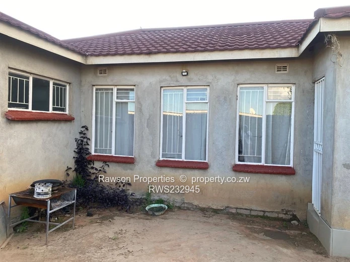 Simple lovely house for sale in Ushewokunze fidelity 