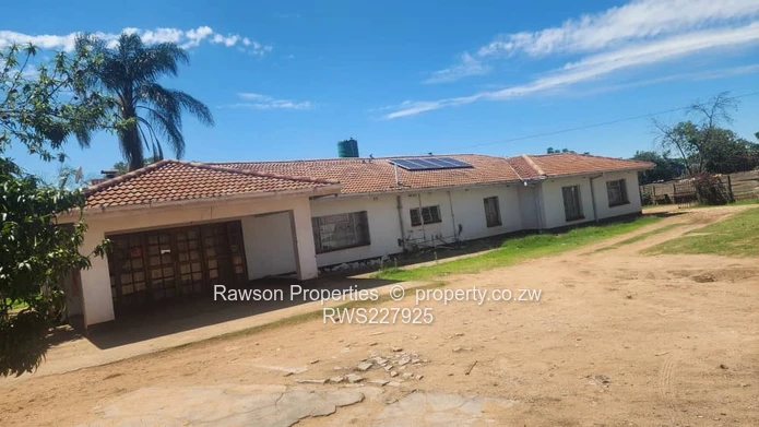 Msasa Commercial Property 