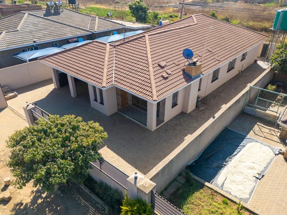 4 Bedroom House