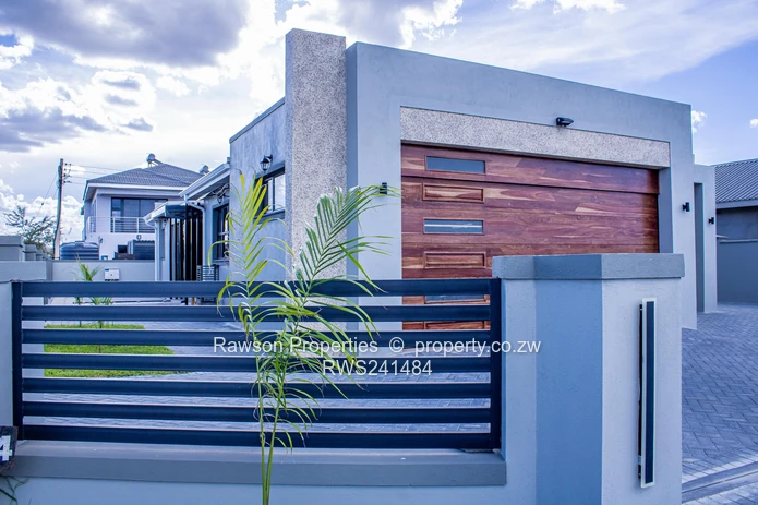 Luxury meets self sufficient!!