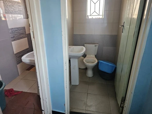 32 Bedroom House