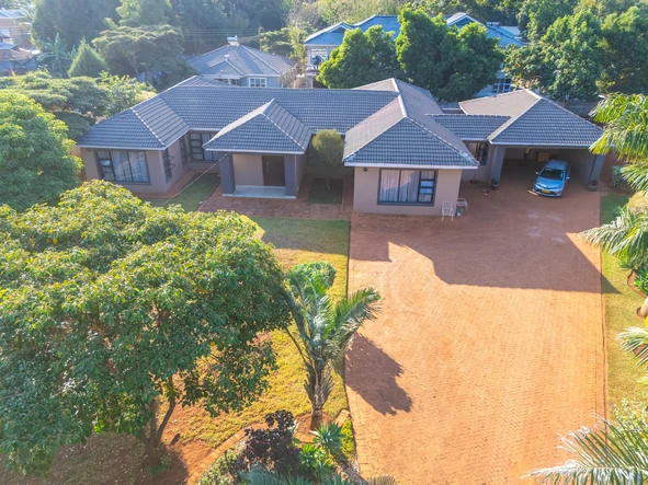 5 Bedroom House