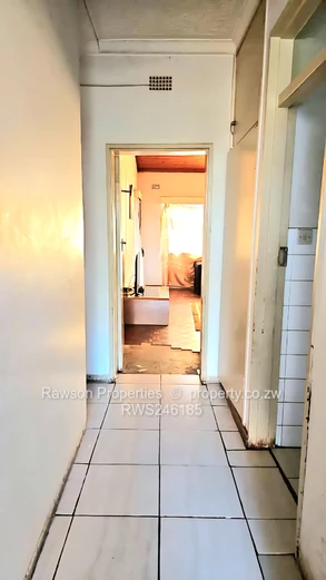 Marondera Cbd Garden Flat For Sale
