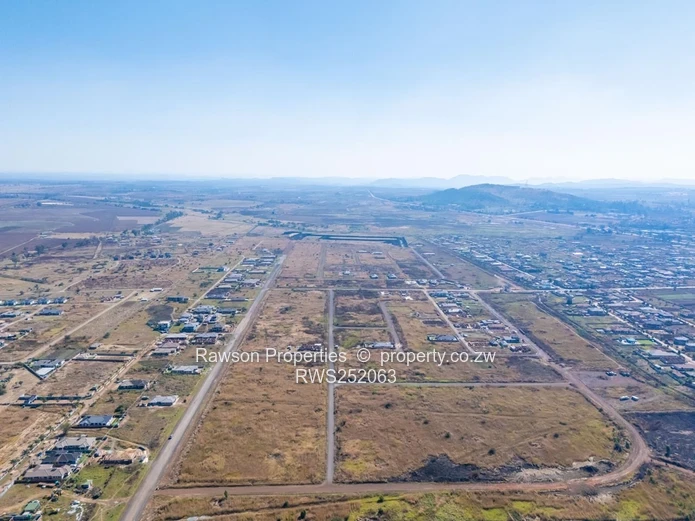 Shine Plus Park (Haydon) Gated Community Stands For Sale