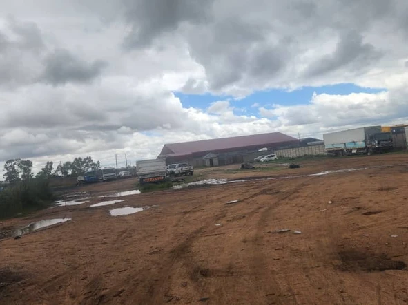 Commercial & Industrial Land