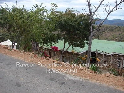 Kariba Heights 6 Bedroom House For Sale (Sole Mandate)