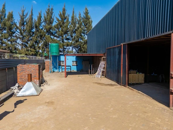Warehouse & Factory