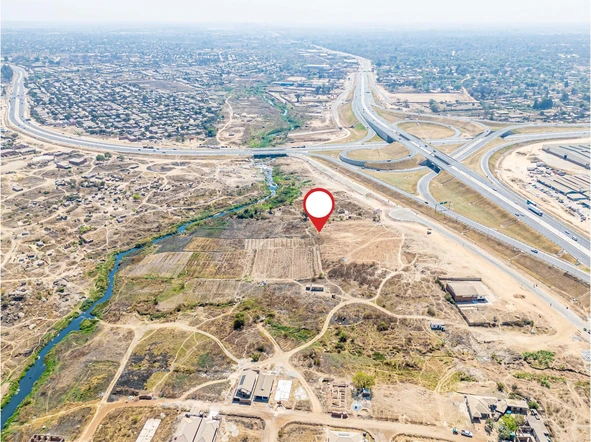 Commercial & Industrial Land