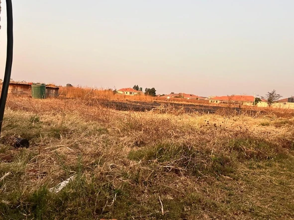 Stands & Residential Land