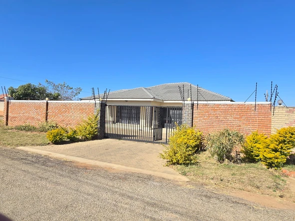 4 Bedroom House