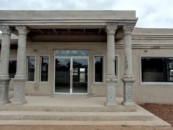 4 Bedroom House