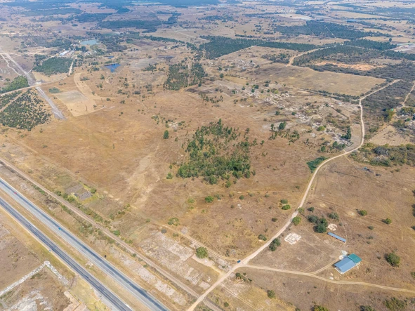 Commercial & Industrial Land