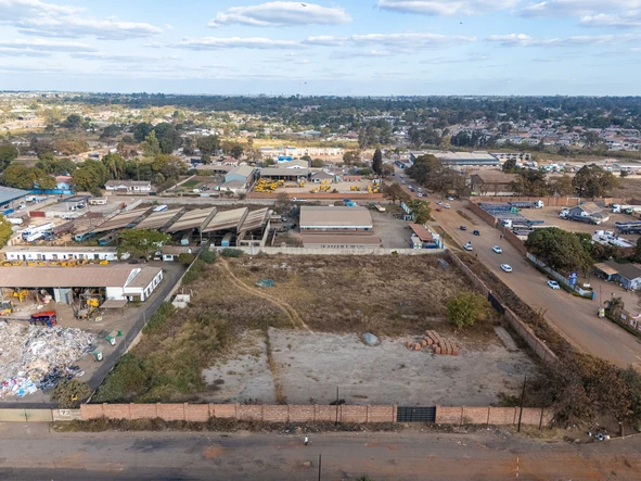 Commercial & Industrial Land