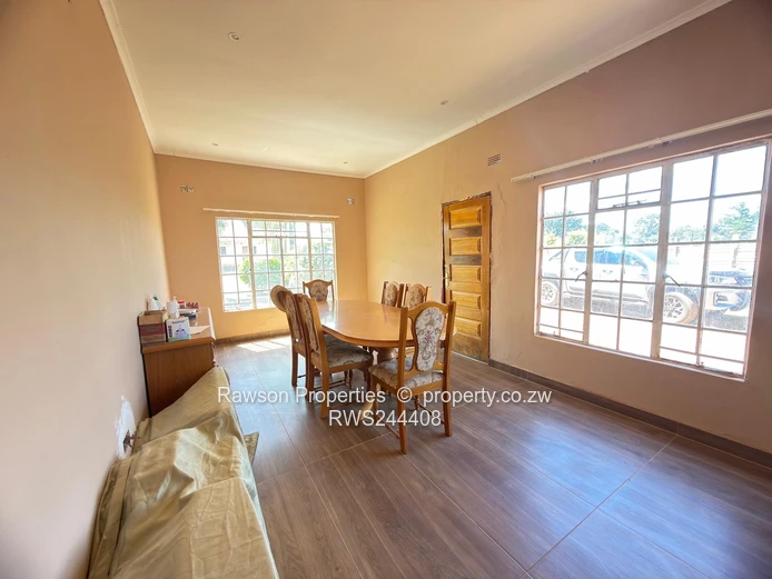 Kadoma Sabonabona property for sale
