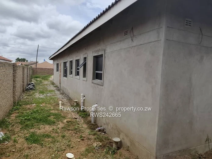 Zimre Park Incomplete House For Sale 