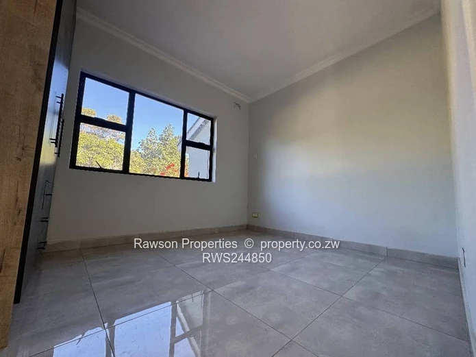 Renovated Mandara 3-Bed with Designer Bath & Borehole