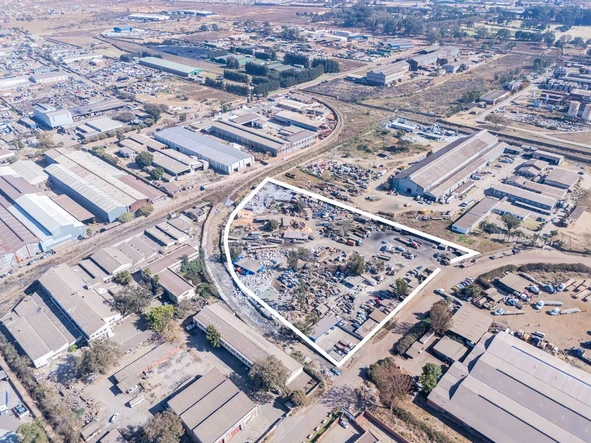 Commercial & Industrial Land