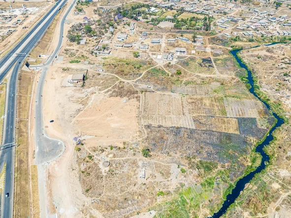 Commercial & Industrial Land