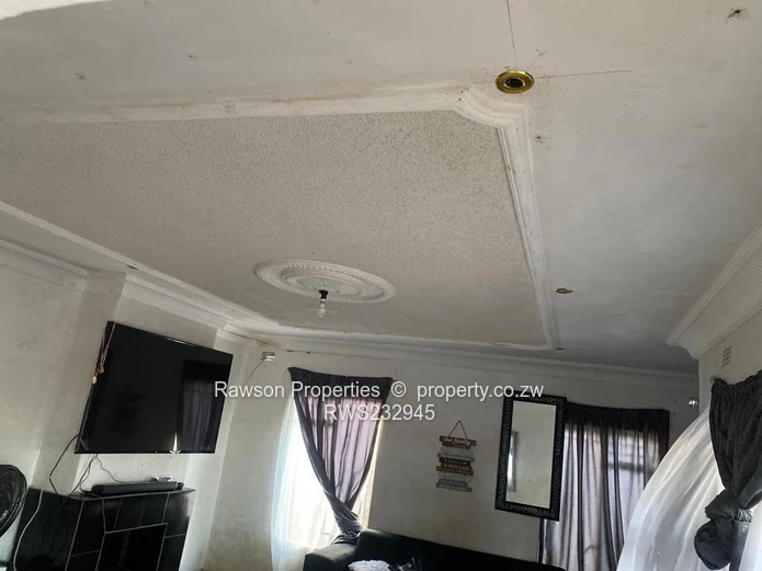 Simple lovely house for sale in Ushewokunze fidelity 