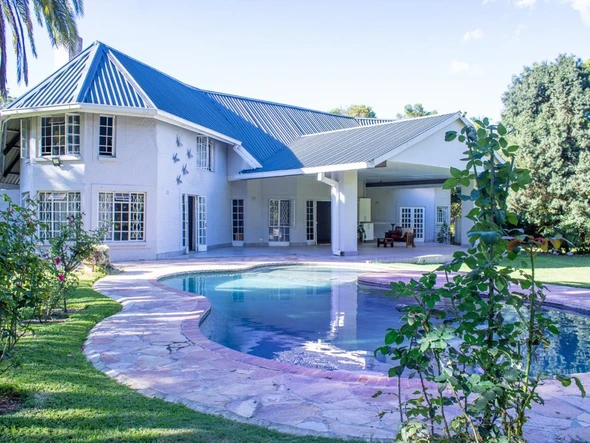 4 Bedroom House