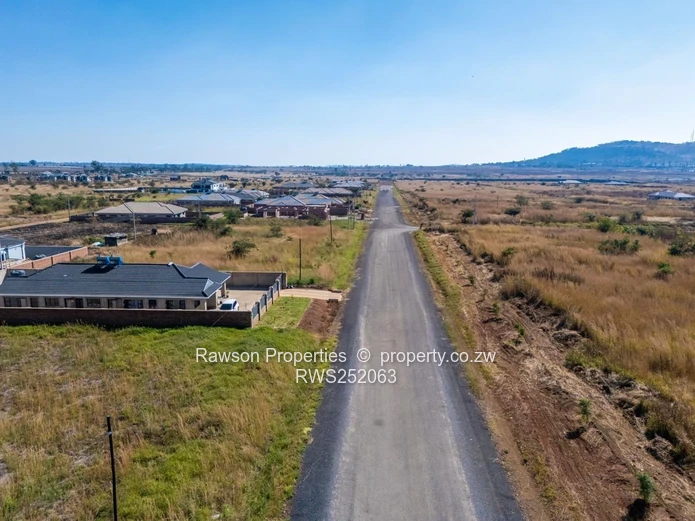 Shine Plus Park (Haydon) Gated Community Stands For Sale