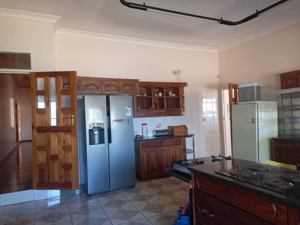 Farm & Agricultural Land