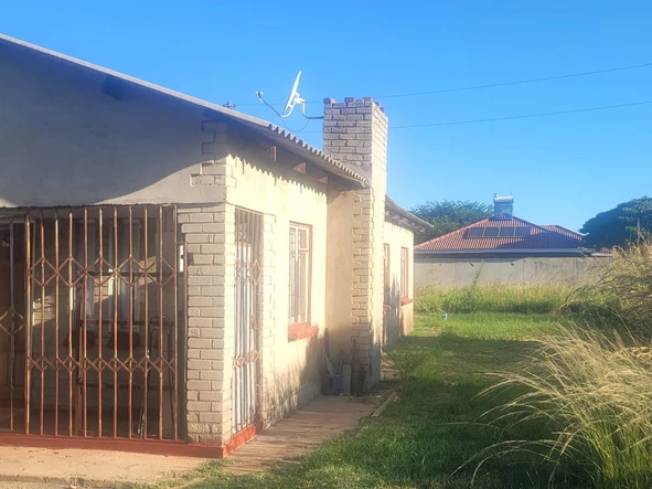 A house for sale in Ziko, Chitungwiza