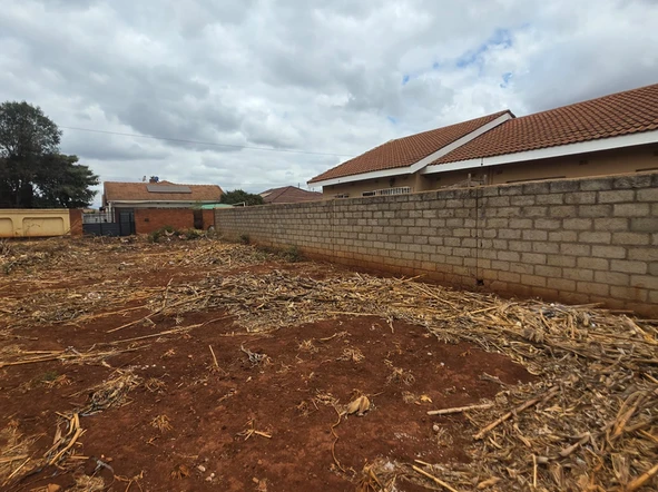 Stands & Residential Land
