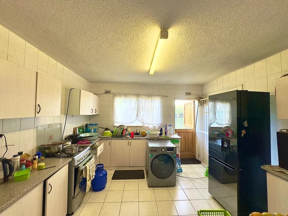 3 Bedroom Garden Flat