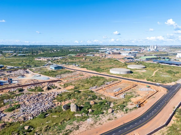 Commercial & Industrial Land