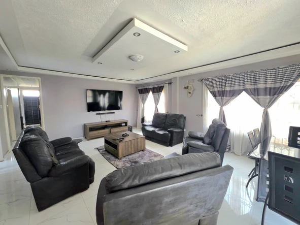 4 Bedroom House