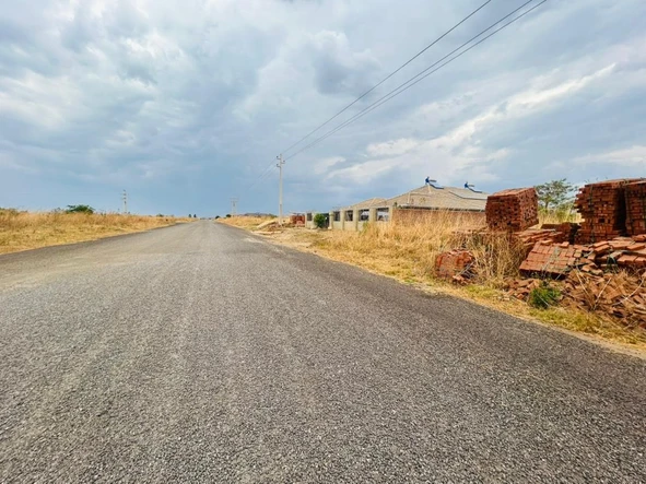 Stands & Residential Land