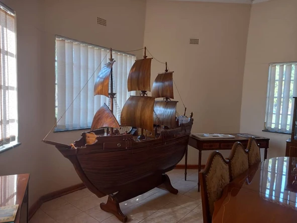 Farm & Agricultural Land